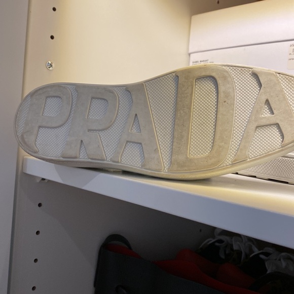 Prada sz 36 patent leather oxfords - Picture 5 of 7